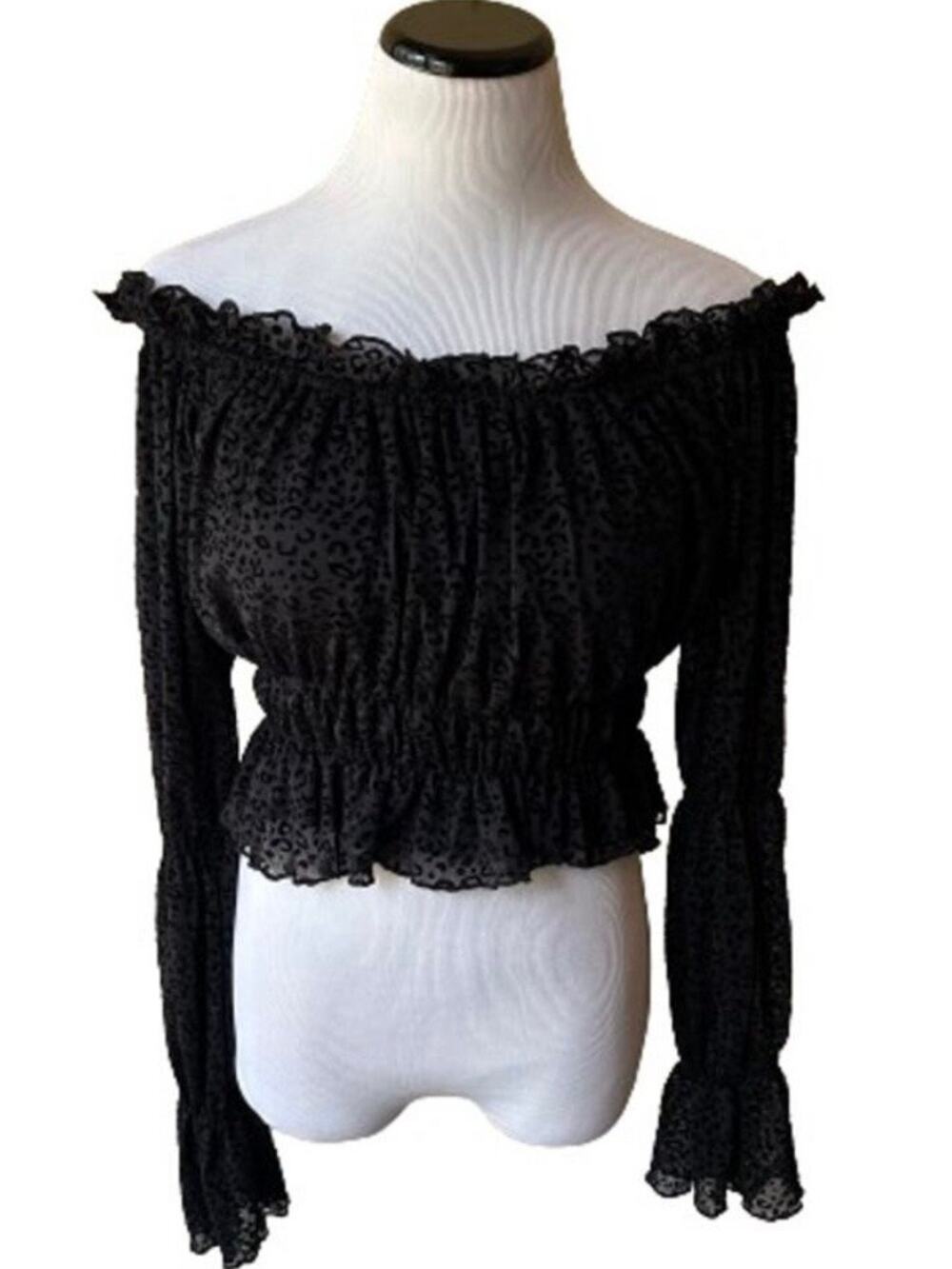 NWT Charmed Hearts Women’s Black Off the Shoulder Cropped Peasant Blouse. Size M